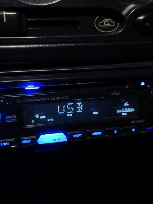 Магнитофон BT Disc Usb SD Aux Radio