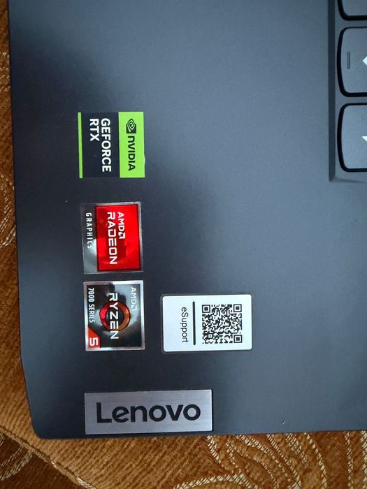 Laptop GamingLenovo RTX 4050 6GB / Ryzen 5 7535HS / 24GB