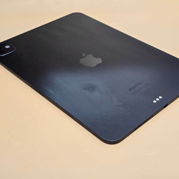 Hope Amanet P8 iPad Pro 11 inch M4, 256gb stocare, 100% baterie