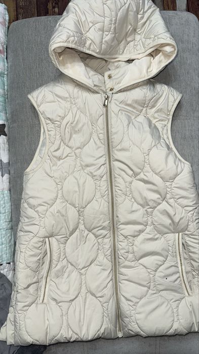 Продам жилетку детская