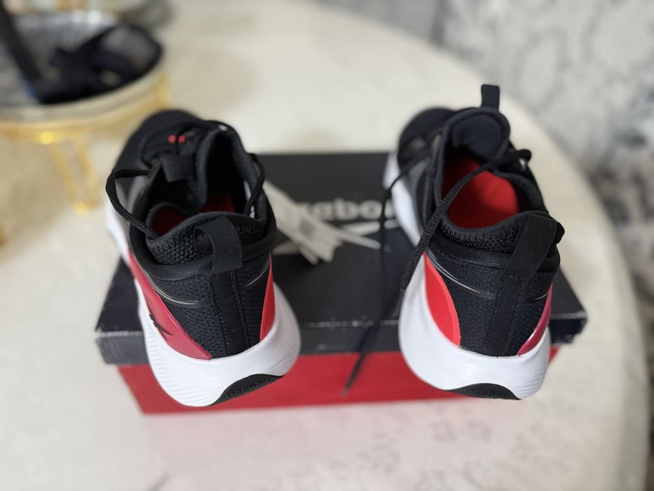 Кроссовки мужские, Reebok