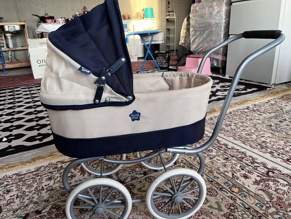 коляска для кукол