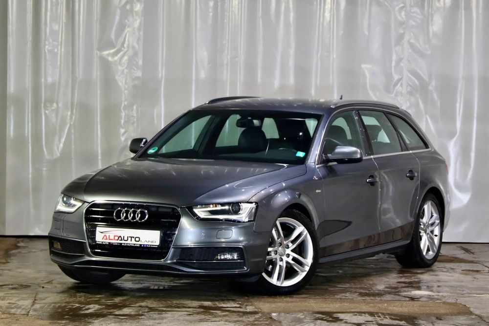 Audi A4 *Pachet S-line Interior&Exterior *Lumini de zi LED *Jante 18 *Carlig