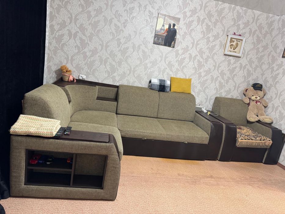 Диван угловой с креслом