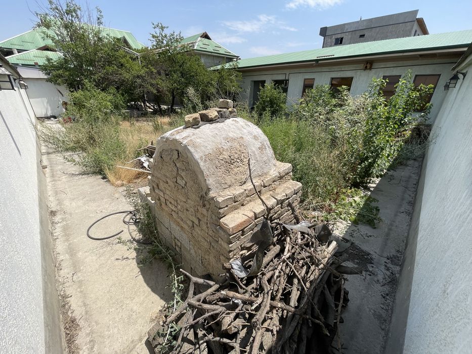 Hovli uy sotiladi egalik soni 1 ta kadastr hujjati bor