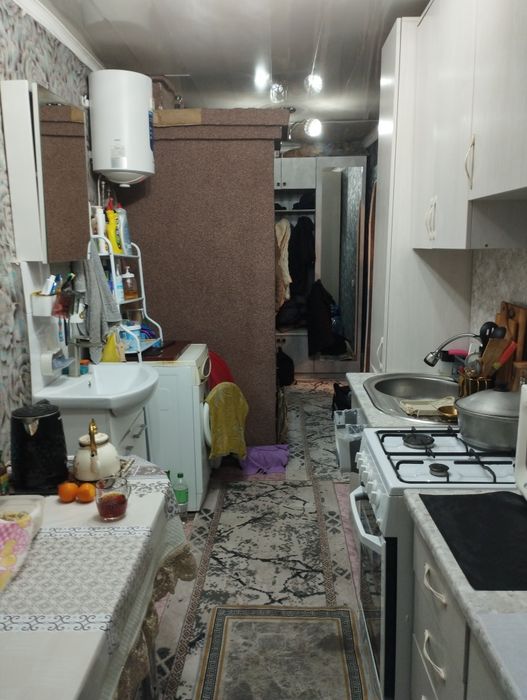 Продам двух комнатную квартиру