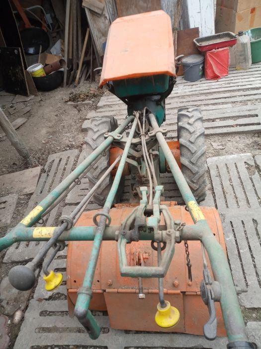 Vand motocultor și cositoare