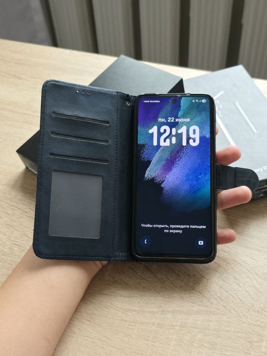 Samsung s21 FE 256Гб