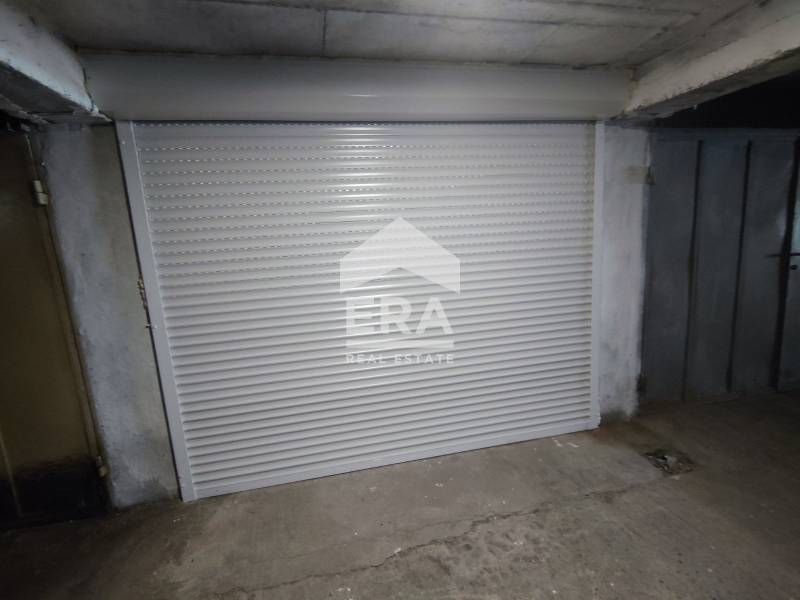 Продава се Гараж / Паркомясто в Хасково, Дружба 1 - 18 кв.м за 834 €/кв.м - Снимка #1