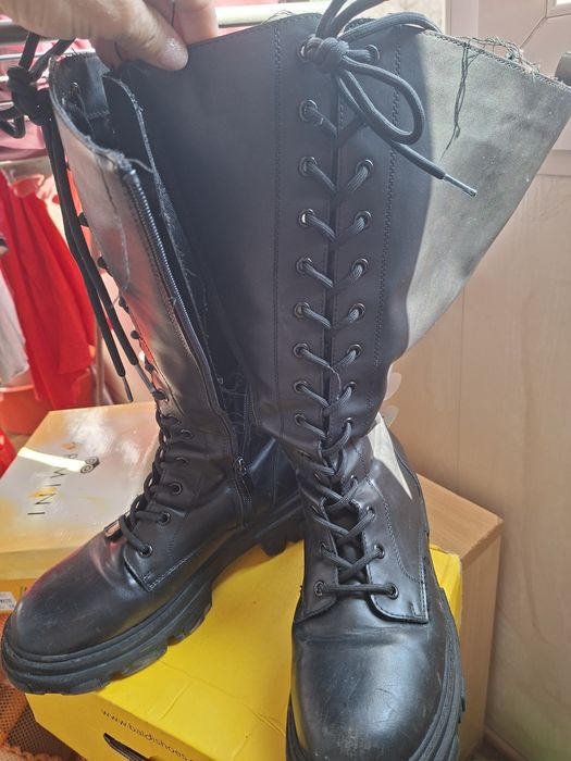 Сапожки, ботинки, берцы 41 размеры ,оригинал, для подростка девочки