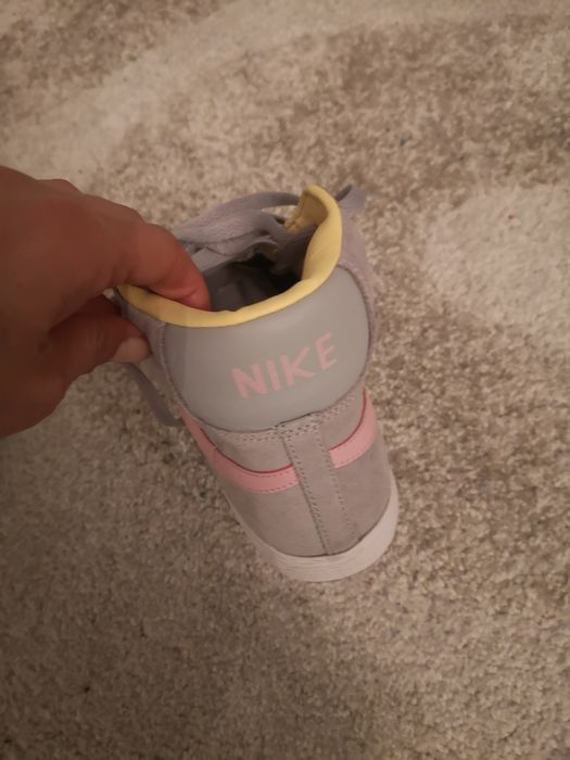 Teniși Piele Nike