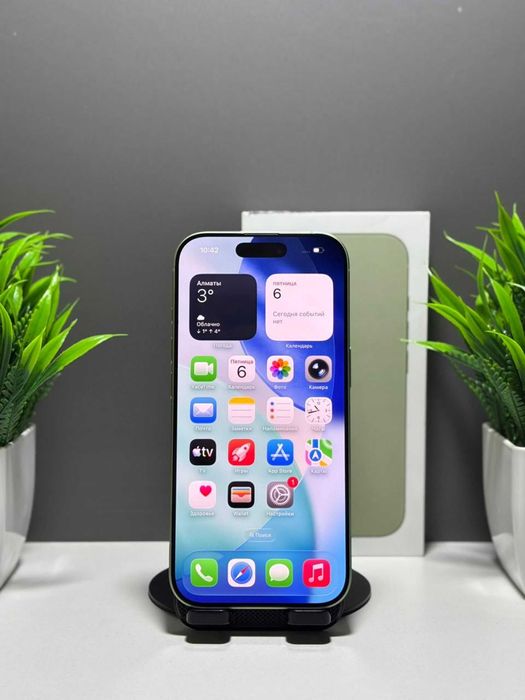 Apple iPhone 17 256GB, зеленый