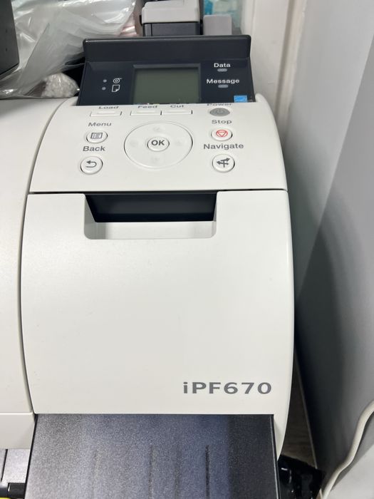 Плотер Canon iPf670