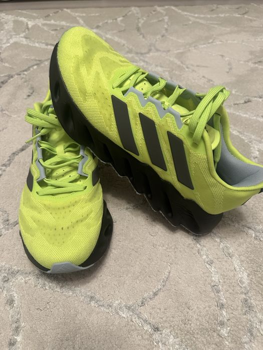 Pantofi sport Adidas