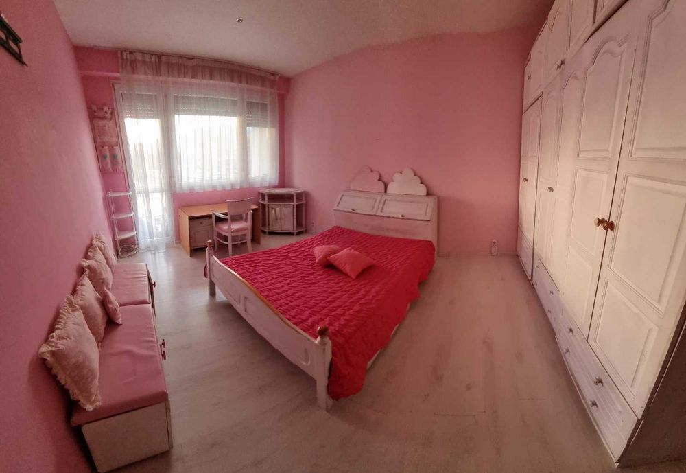 Продава се Четиристаен апартамент в Кюстендил, Запад - 86 кв.м за 931 €/кв.м - Снимка #3