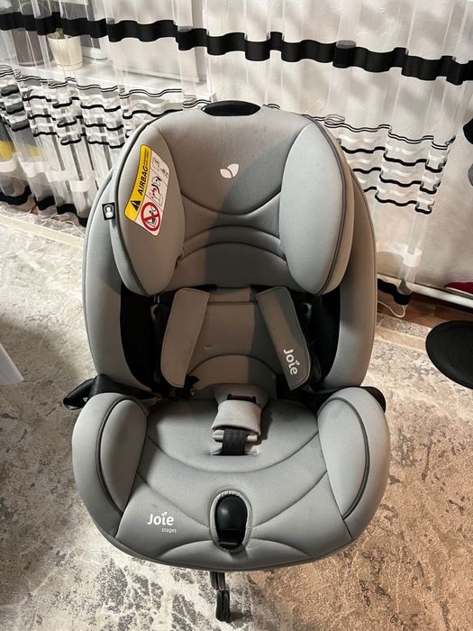 Детское автокресло