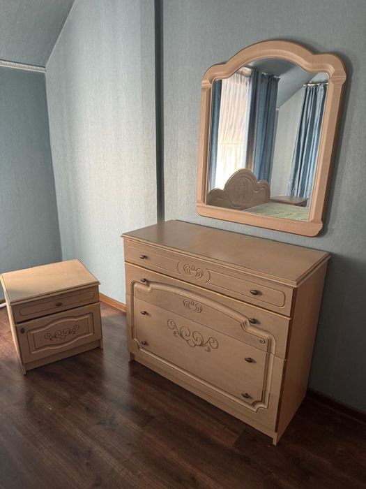 Спальная гарнитура.