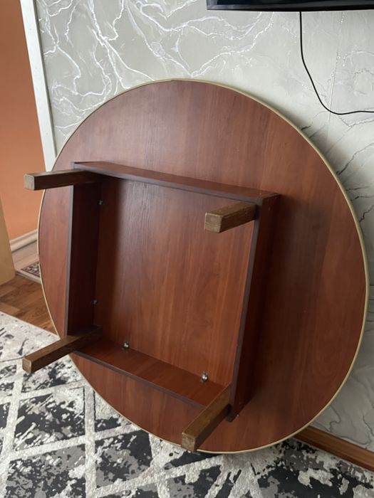 Круглый стол.