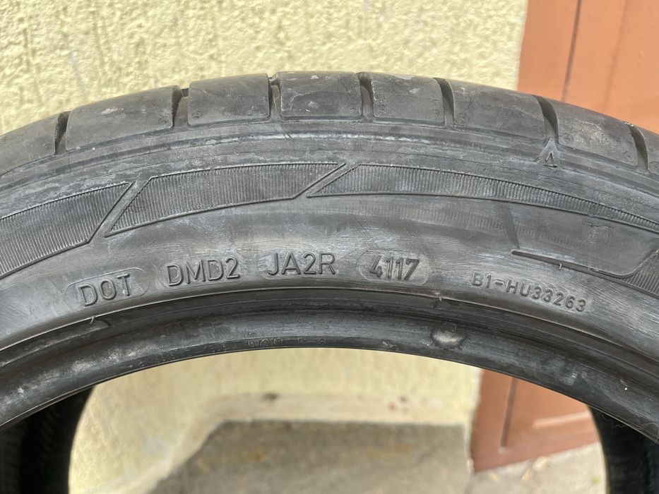 2 бр. летни гуми 275/40/19 Dunlop RSC 5 mm DOT 4117