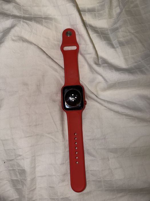 Apple watch series 6 червен