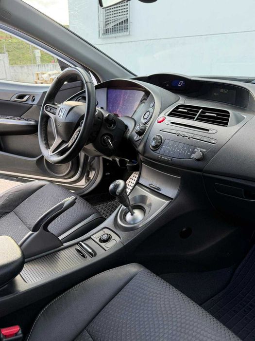 Honda Civic 1.8 i-VTEC