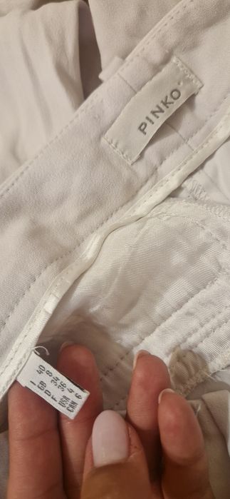 Pantaloni largi Pinko
