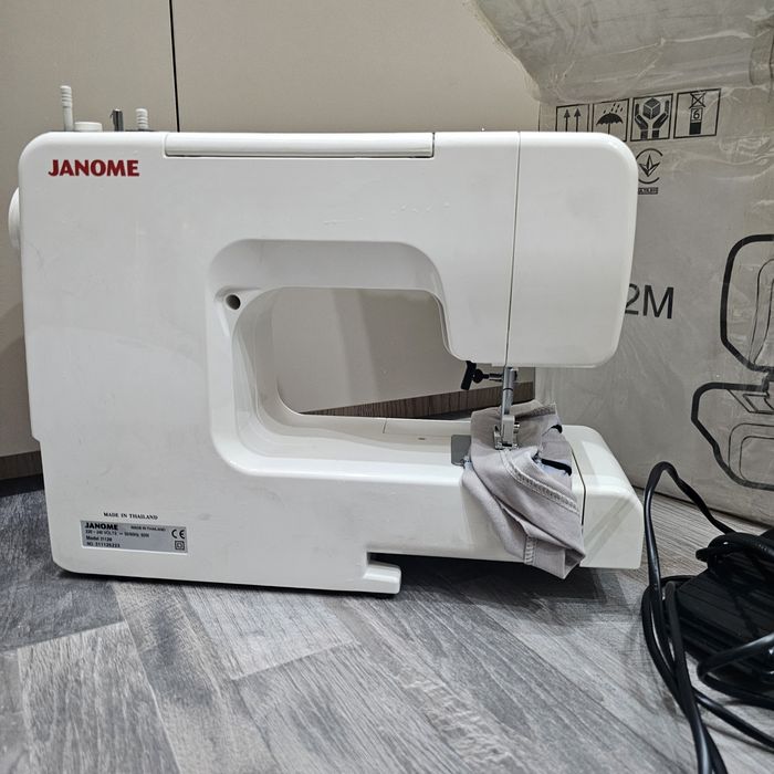 Швейная машинка Janome 3112M