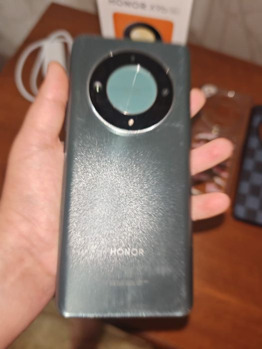 Honor 9b в хорошем состоянии