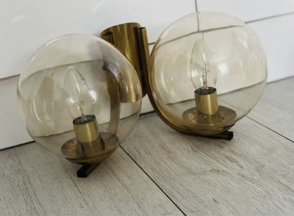 Diverse mid century