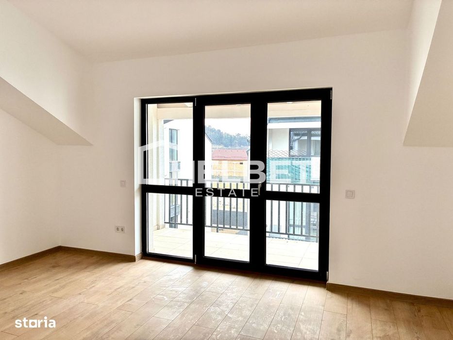 2 Camere / Parcare / Sanpetru / Finisat