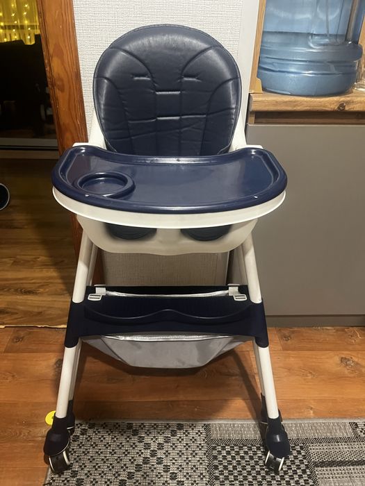 Продам детский стул