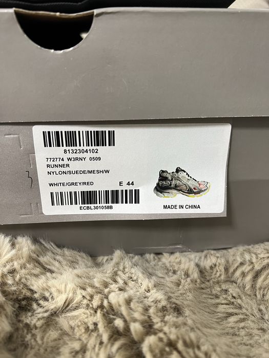 Balenciaga runner