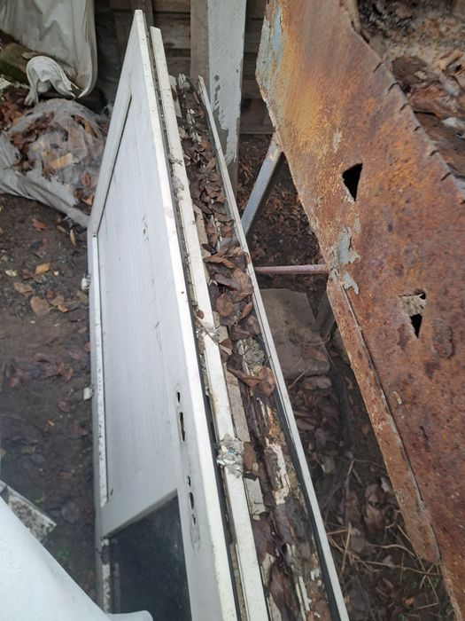 Продам окна,двери,ветражи