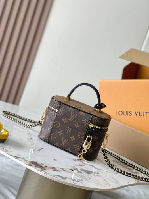 Geanta Louis Vuitton Vanity Pouch