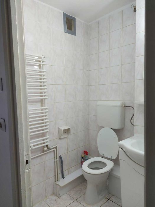 Proprietar, inchiriez apartament 2 camere decomandate, lângă Iulius Mall
