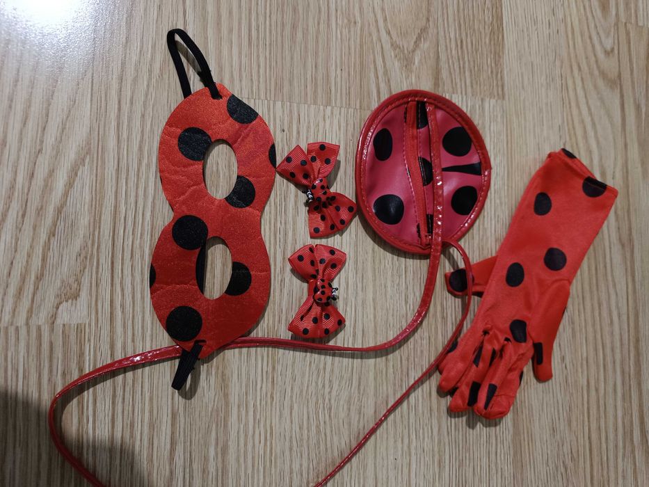 Рокля Калинката и Черния котарак + аксесоари