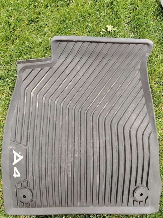 Гумени стелки заАуди А4