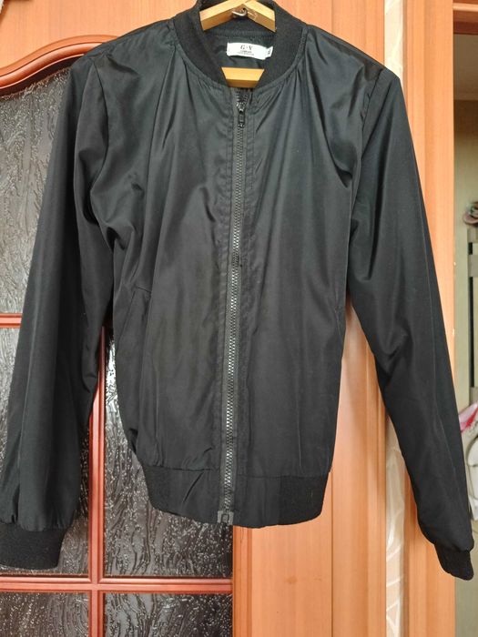 Продаются женские вещи