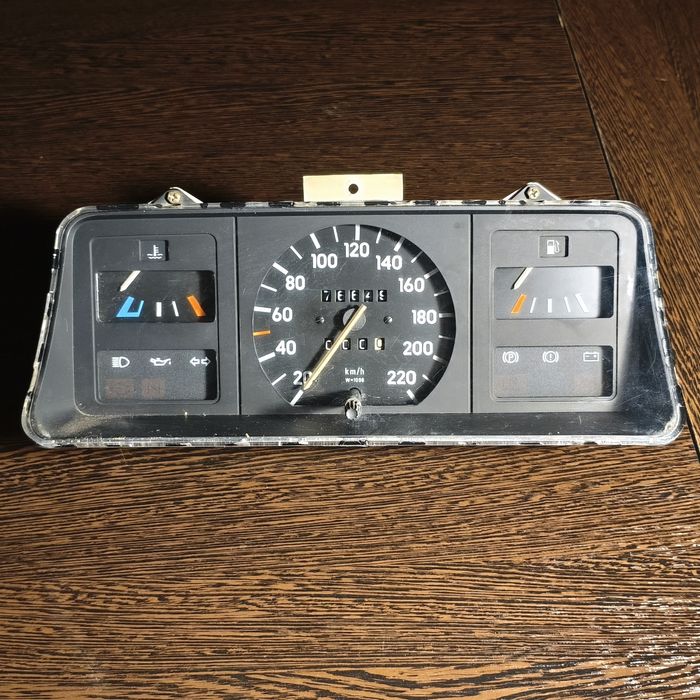 Приборная панель Opel Kadett E