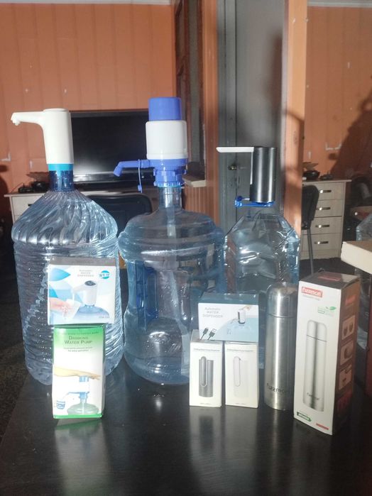 Продам помпа насос кулер  для воды бутулка  доставка есть