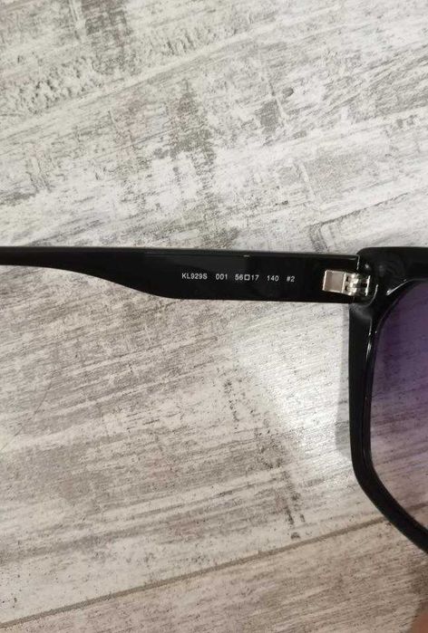 Слънчеви очила KARL LAGERFELD