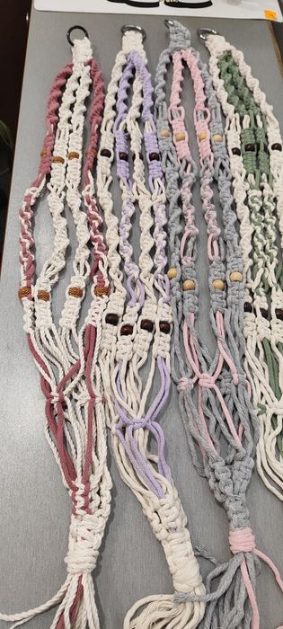 Макраме  за  цветя ,.Двуцветни и бели 5 лв.