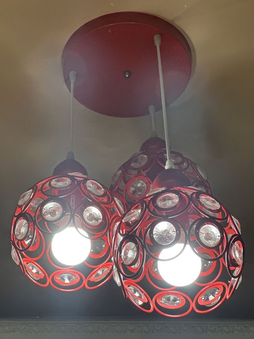 Люстра 3 лампалы