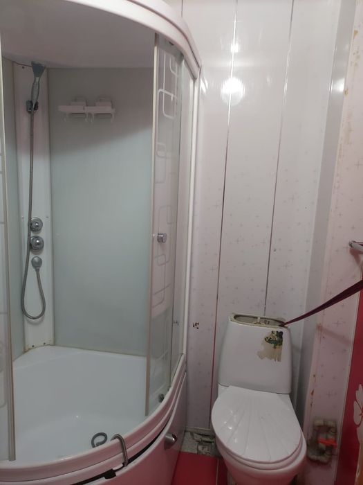 Продам 1а ком 8 микрорайон