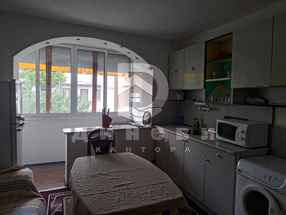 Дава се под наем Двустаен апартамент в Стара Загора, Ремиза - 42 кв.м за 229.5 € - Снимка #1