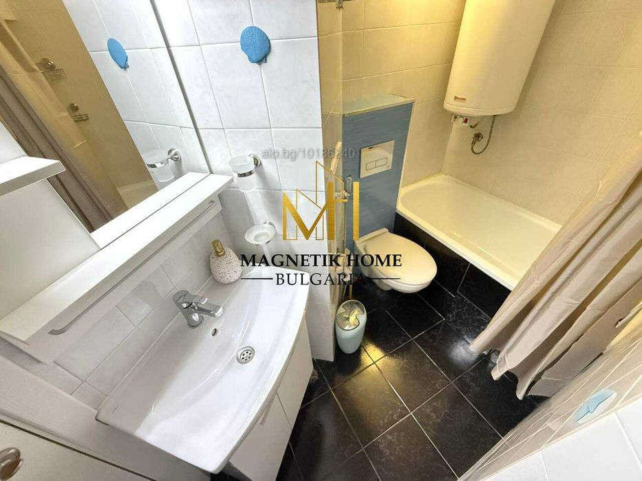 Уникален тристаен апартамент до църква Кирил и Методий в супер център