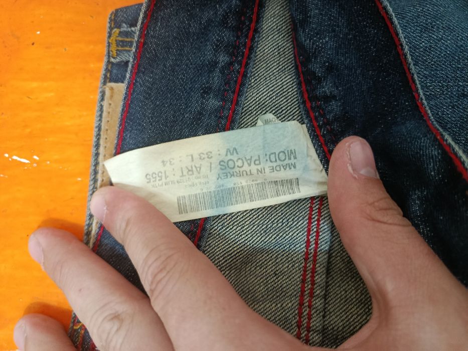 джинсы продаются