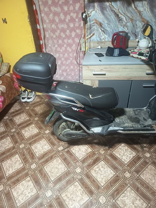 Scuter electric de vânzare