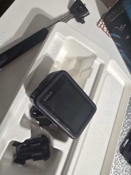 Vand Camera acțiune Go Pro Hero 10 Black in stare impecabila