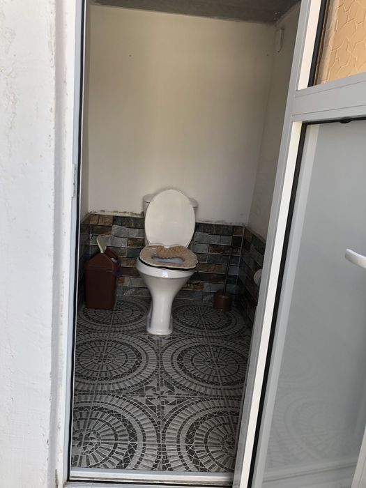 Ховли уй сотилади